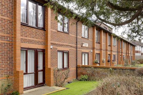 1 bedroom retirement property for sale, Park Avenue, Enfield