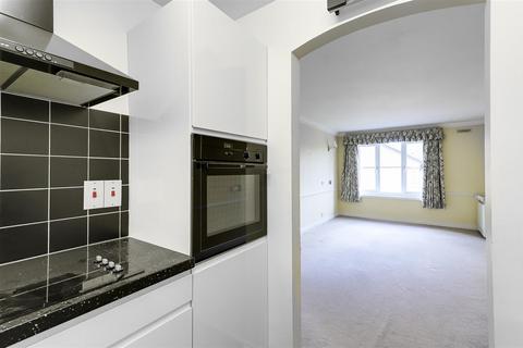 1 bedroom retirement property for sale, Park Avenue, Enfield