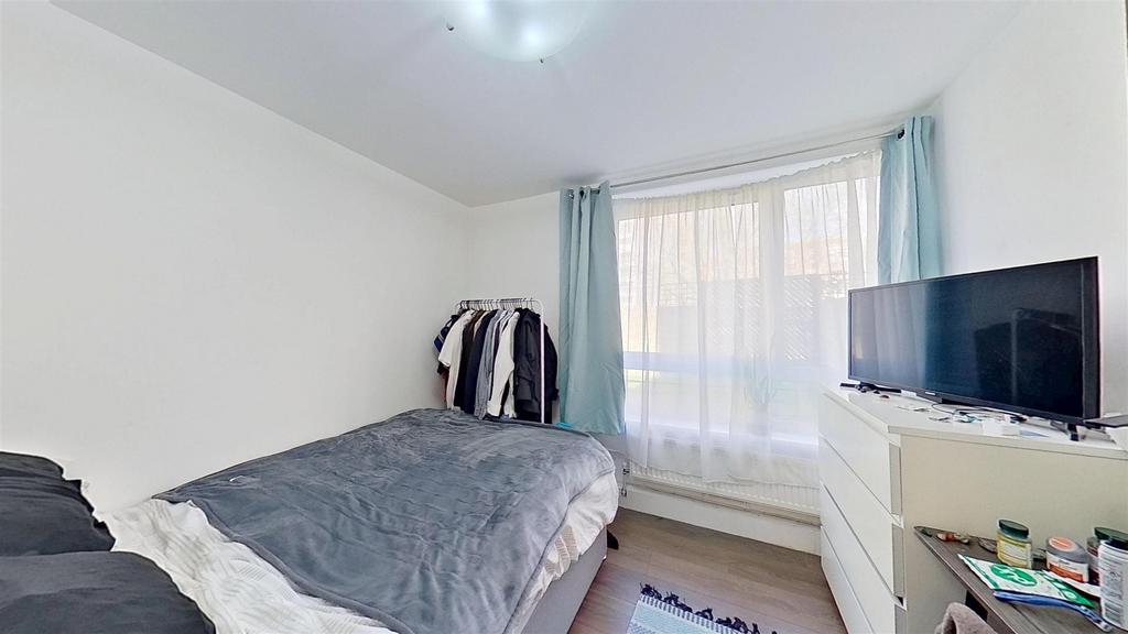 Westdean-Close-Wandsworth-SW18-03012025 142325.jpg
