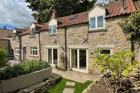 Rose Cottage Castlegate, Kirkbymoorside, York, YO62 6BH