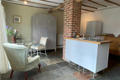 Rose Cottage Castlegate, Kirkbymoorside, York, YO62 6BH