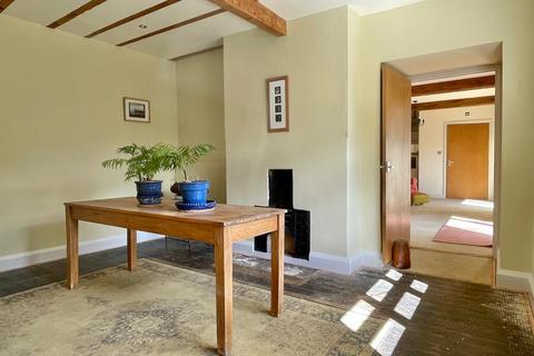 Rose Cottage Castlegate, Kirkbymoorside, York, YO62 6BH