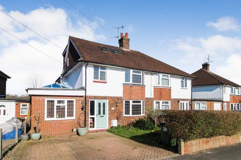 4 bedroom semi-detached house for sale, Saxon Crescent, Horsham, West Sussex. RH12 2HU