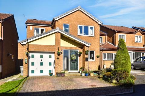 4 bedroom detached house for sale, Folly Hall Road, Tingley, Wakefield, West Yorkshire