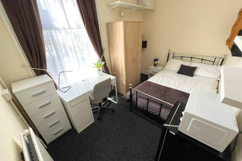 1 bedroom in a house share to rent, Raleigh Street, Nottingham NG7