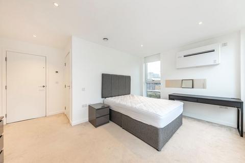 3 bedroom flat to rent, Hand Axe Yard, London WC1X