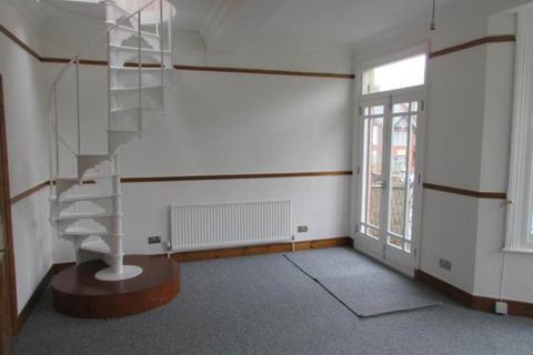 1 bedroom flat to rent, Warrior Square, Southend On Sea