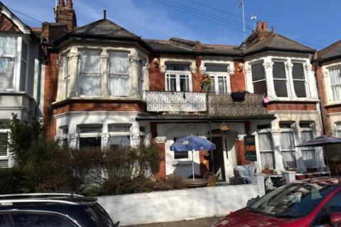 1 bedroom flat to rent, Warrior Square, Southend On Sea