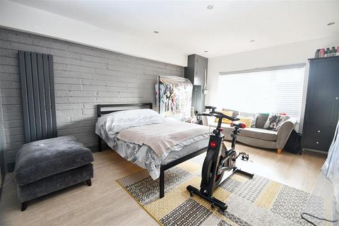 undefined, Penryn TR10