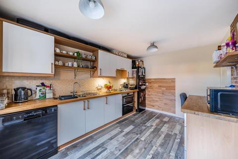 4 bedroom detached house for sale, Haydon End,  Swindon,  Wiltshire,  SN25