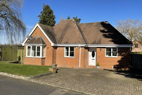 3 bedroom detached bungalow for sale, Newton Longville, Milton Keynes MK17