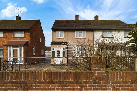 2 bedroom semi-detached house for sale, Daiglen Drive, South Ockendon, Essex, RM15