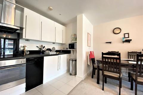 2 bedroom apartment to rent, Sphere Building, Canning Town, E16