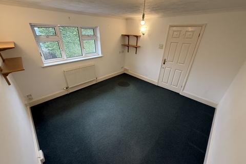 Office to rent, Bristol Road, Gloucester GL2