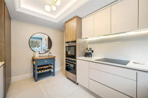 3 bedroom apartment for sale, Esplanade Court, Harrogate, North Yorkshire, HG2