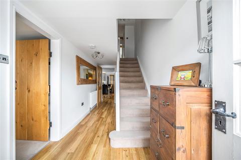 53 Bondgate, Harewood, Leeds, LS17 9LN