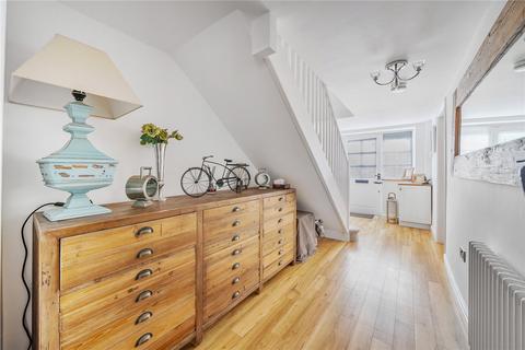 53 Bondgate, Harewood, Leeds, LS17 9LN