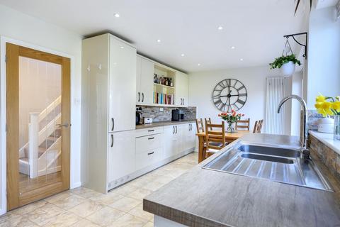 5 Willow Way, Hauxton, Cambridge, CB22 5JB
