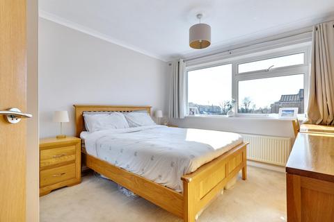 5 Willow Way, Hauxton, Cambridge, CB22 5JB