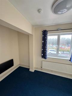 2 bedroom flat to rent, English Street, Peterborough