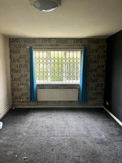 2 bedroom flat to rent, English Street, Peterborough