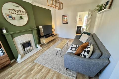 3 bedroom semi-detached house for sale, Kerscott Road, Manchester