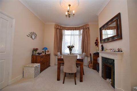 2 bedroom terraced house for sale, Albany Road, Romford, RM6