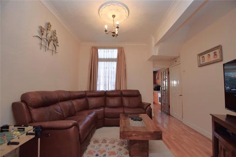 2 bedroom terraced house for sale, Albany Road, Romford, RM6