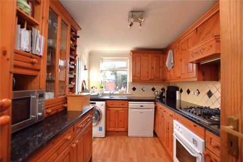 58 Albany Road, Romford, RM6 6BP