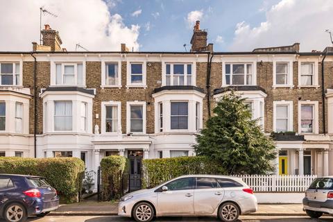 2 bedroom flat to rent, Percy Road, London W12