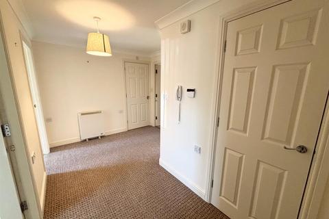 2 bedroom apartment to rent, Aqueduct Road, Shirley