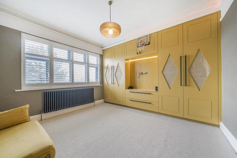 Kurna Pollards Crescent, London, SW16 4NX