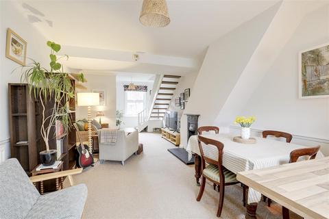 3 bedroom terraced house for sale, Midland Cottages, West Bridgford NG2