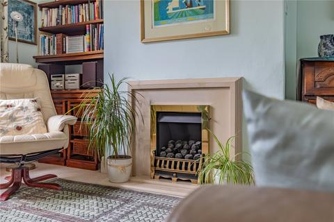 3 Long Lane, Dobcross, Oldham, OL3 5QH