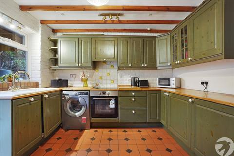 14 Valley View, Greenhithe, DA9 9LU