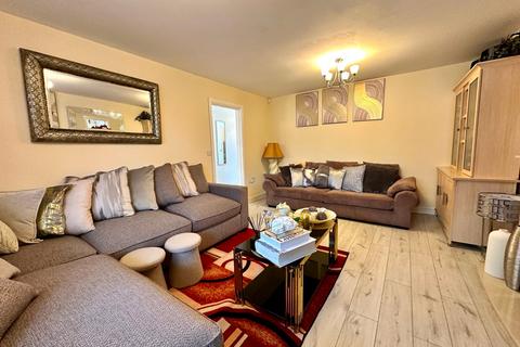 4 bedroom detached house for sale, Manor House Road, Wednesbury WS10
