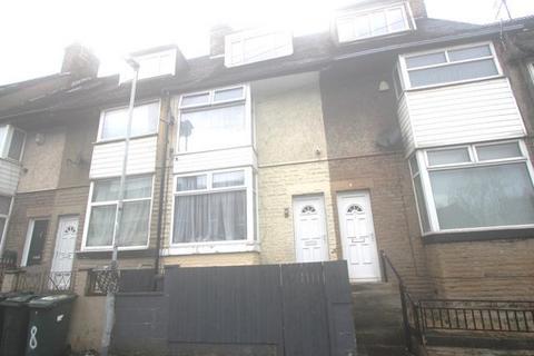 3 bedroom terraced house for sale, Lilian Street, Cutler Heights, Bradford