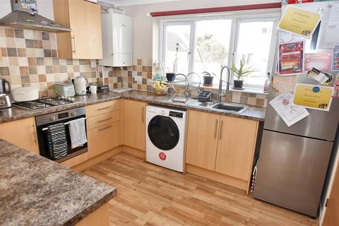 3 bedroom end of terrace house for sale, Wilkinson Gardens, Sandy Lane, Redruth