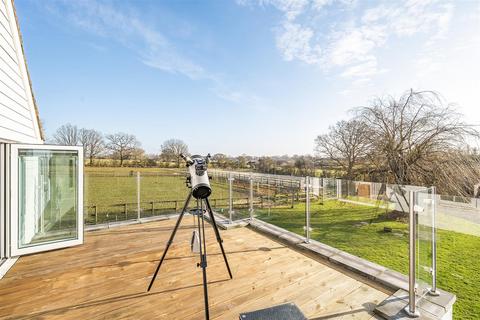 5 bedroom equestrian property for sale, Green Lane, Maidstone ME17