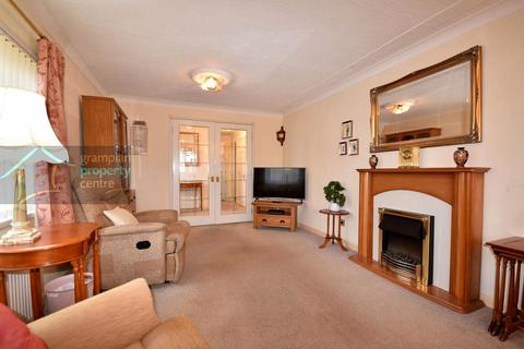 2 bedroom chalet for sale, Ashgrove Park, Elgin, IV30 1UT