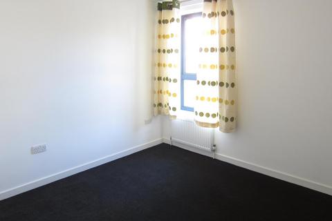 2 bedroom apartment to rent, Elmers End Road Beckenham BR3