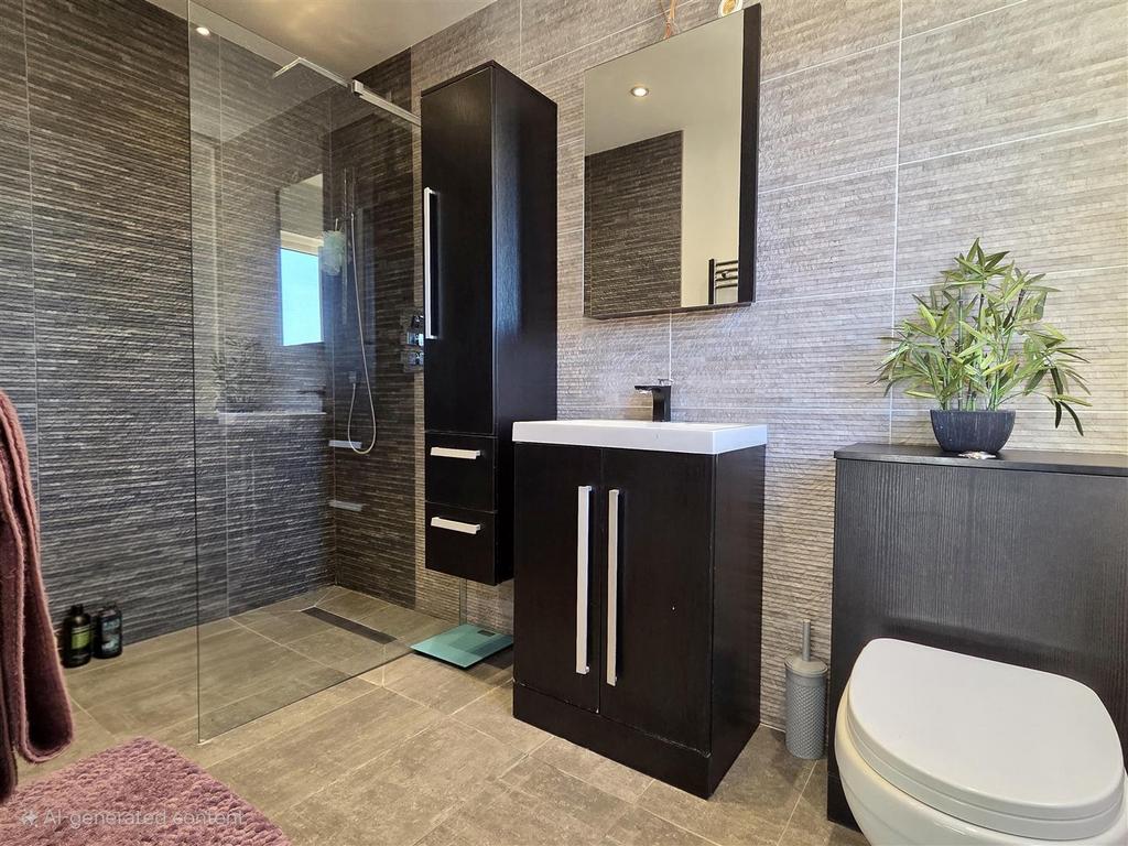 En suite wet room/wc