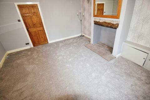 2 bedroom house to rent, Wood Street, Huddersfield HD3