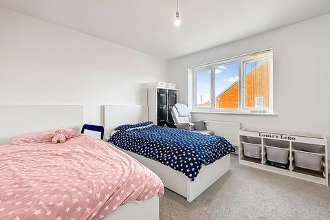 18 Ballis Square, Hardwicke, Gloucester, GL2 4DJ