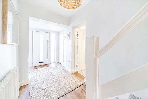 40 Ravenswood Avenue, Surbiton, KT6 7NP