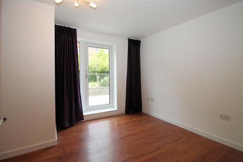 1 bedroom apartment to rent, Bradfield Close, Woking, Surrey, GU22