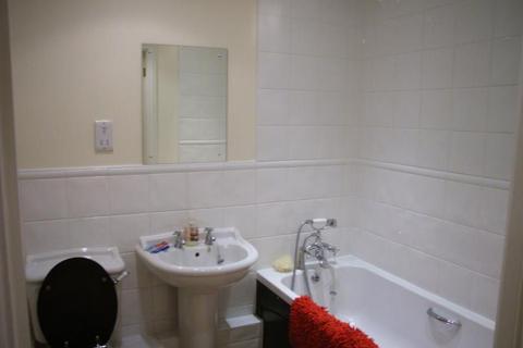 2 bedroom apartment to rent, Albury House, Guildford GU1