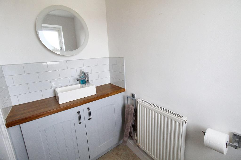 Downstairs washroom