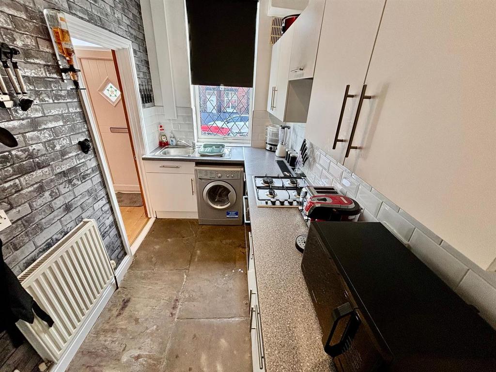 Fitted Kitchen:
