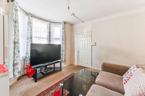 3 bedroom terraced house for sale, Sutherland Road, Croydon, CR0